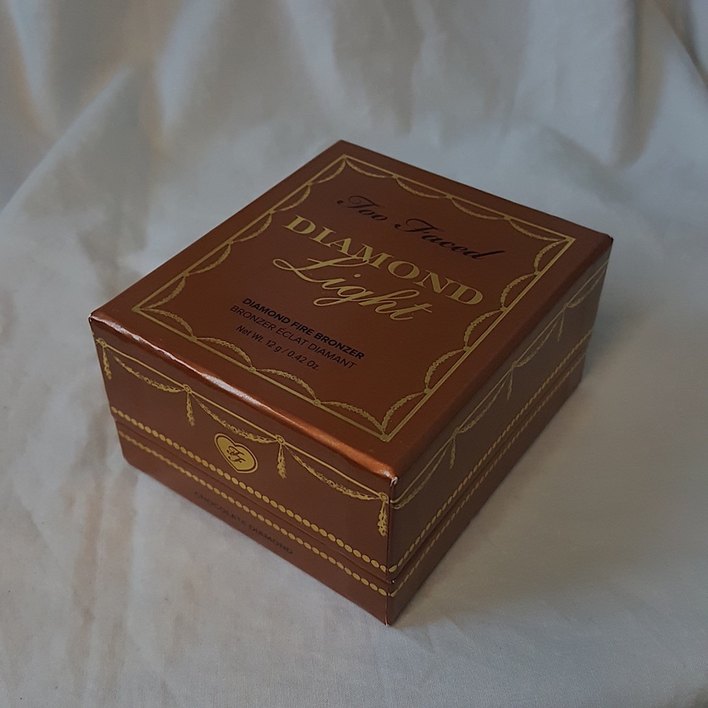 Too Faced - Diamond Fire Bronzer - Picture 5 of 7
